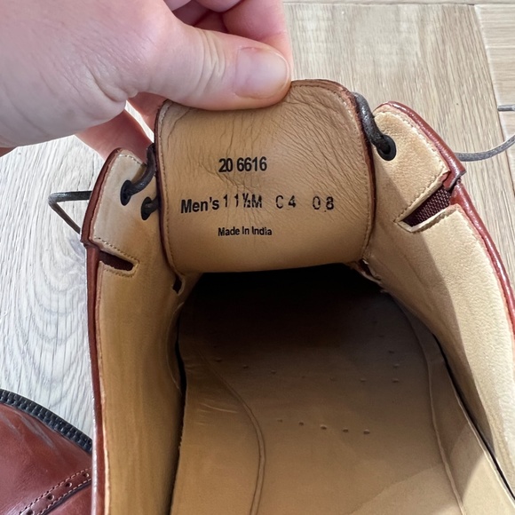 Johnston & Murphy Signature Series, Brown leather, mens size 11.5 - Picture 4 of 6